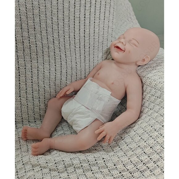 3.1kg Full Body Silicone Sleeping Girl 45CM Reborn Baby Dolls W/Drink-Wet System - Picture 10 of 16